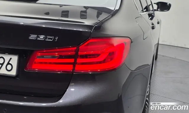 BMW 5 серия 2019 2.0 автомат (гидро), миниатюра 8