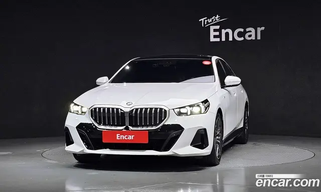 BMW 5 серия 2025 2.0 автомат (гидро), миниатюра 3 BMW 5 серия 2025 2.0 автомат (гидро), миниатюра 3