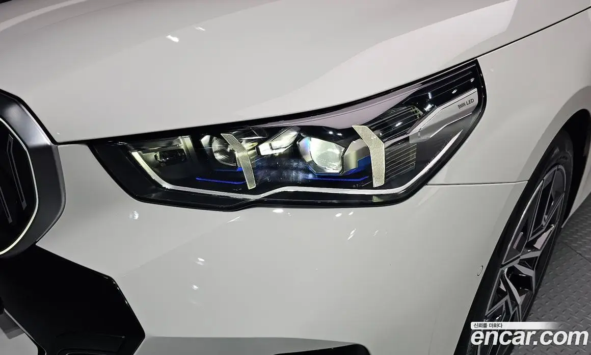 BMW 5 серия 2025 2.0 автомат (гидро), фото 8 BMW 5 серия 2025 2.0 автомат (гидро), фото 8