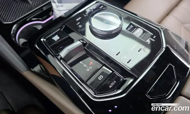 BMW 5 серия 2025 2.0 автомат (гидро), миниатюра 12