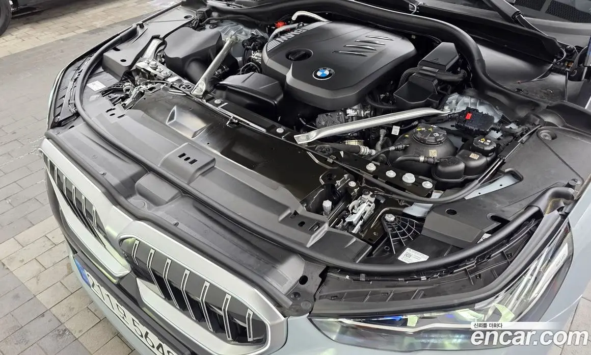 BMW 5 серия 2025 2.0 автомат (гидро), фото 6 BMW 5 серия 2025 2.0 автомат (гидро), фото 6