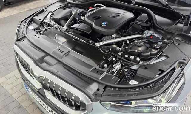 BMW 5 серия 2025 2.0 автомат (гидро), миниатюра 6 BMW 5 серия 2025 2.0 автомат (гидро), миниатюра 6