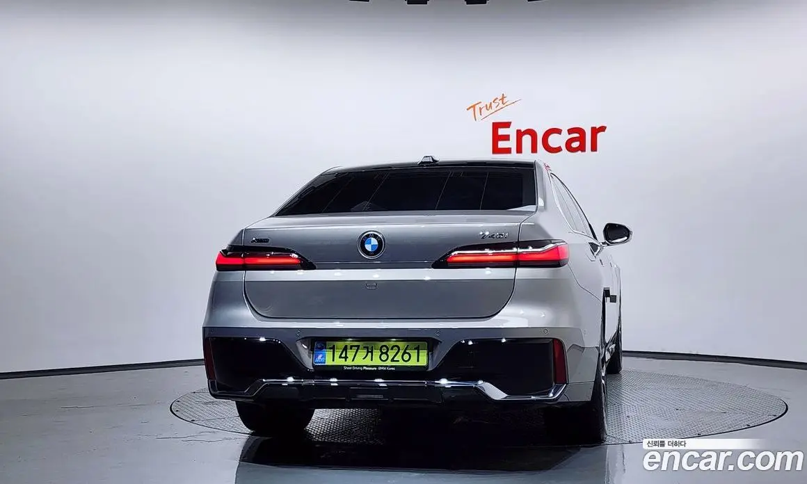 BMW 7 серия 2025 3.0 автомат (гидро), фото 3