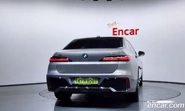 BMW 7 серия 2025 3.0 автомат (гидро), миниатюра 3