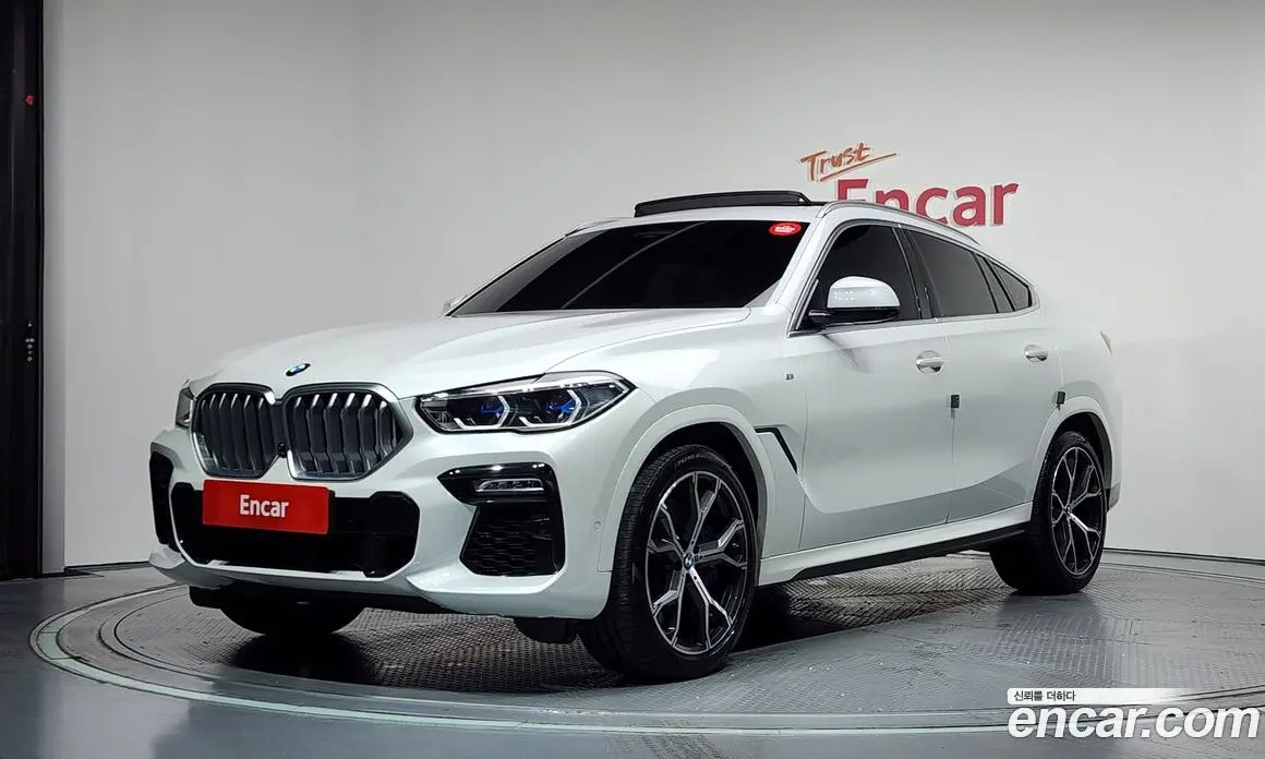 BMW X6 2020 3.0 автомат (гидро), фото 1 BMW X6 2020 3.0 автомат (гидро), фото 1