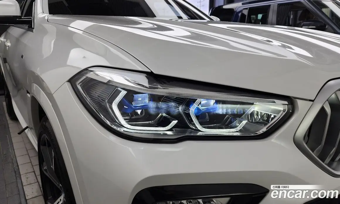 BMW X6 2020 3.0 автомат (гидро), фото 8 BMW X6 2020 3.0 автомат (гидро), фото 8