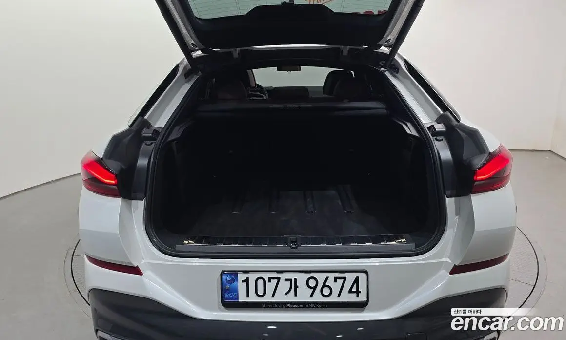 BMW X6 2024 3.0 автомат (гидро), фото 30 BMW X6 2024 3.0 автомат (гидро), фото 30
