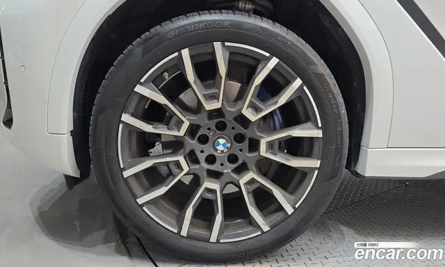 BMW X6 2024 3.0 автомат (гидро), миниатюра 5 BMW X6 2024 3.0 автомат (гидро), миниатюра 5