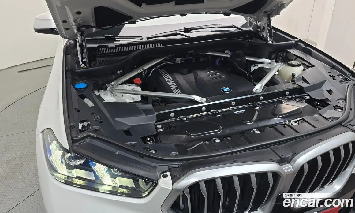 BMW X6 2024 3.0 автомат (гидро), фото 6 BMW X6 2024 3.0 автомат (гидро), фото 6
