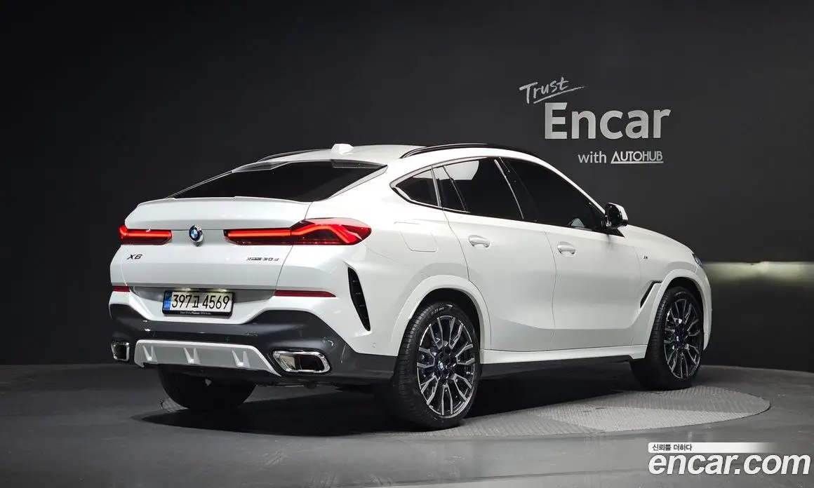 BMW X6 2025 3.0 автомат (гидро), фото 1 BMW X6 2025 3.0 автомат (гидро), фото 1
