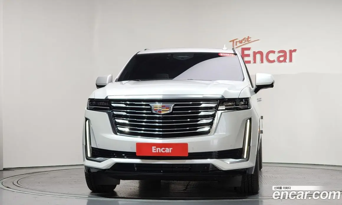 Cadillac Escalade 2023 6.2 автомат (гидро), фото 2 Cadillac Escalade 2023 6.2 автомат (гидро), фото 2