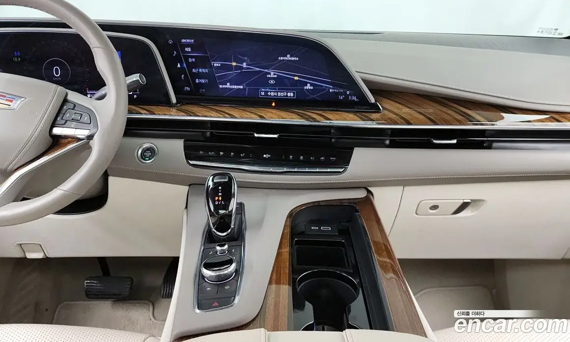 Cadillac Escalade 2023 6.2 автомат (гидро), фото 13 Cadillac Escalade 2023 6.2 автомат (гидро), фото 13