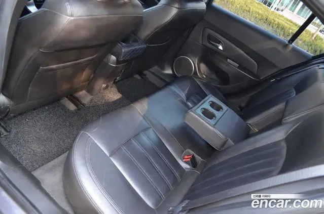 Chevrolet Cruze 2011 1.8 автомат (гидро), миниатюра 11 Chevrolet Cruze 2011 1.8 автомат (гидро), миниатюра 11