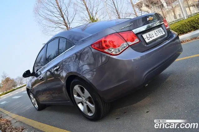 Chevrolet Cruze 2011 1.8 автомат (гидро), миниатюра 5 Chevrolet Cruze 2011 1.8 автомат (гидро), миниатюра 5