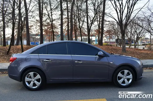 Chevrolet Cruze 2011 1.8 автомат (гидро), миниатюра 6 Chevrolet Cruze 2011 1.8 автомат (гидро), миниатюра 6