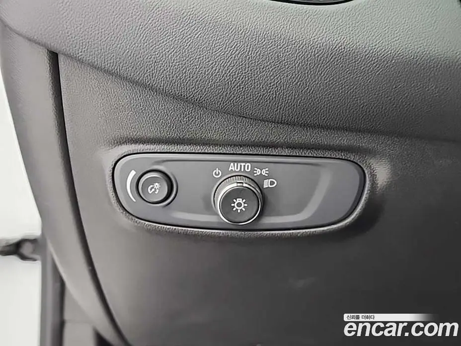 Chevrolet Equinox 2022 1.5 автомат (гидро), фото 17 Chevrolet Equinox 2022 1.5 автомат (гидро), фото 17
