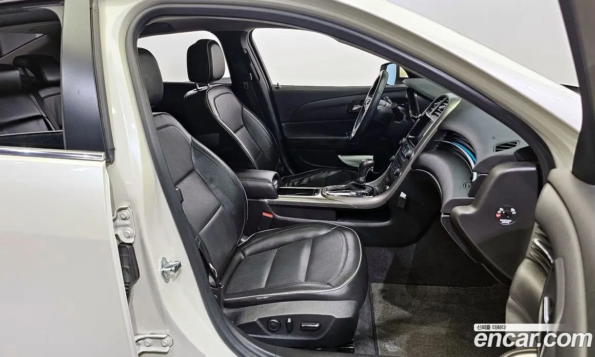 Chevrolet Malibu 2012 2.0 автомат (гидро), фото 11