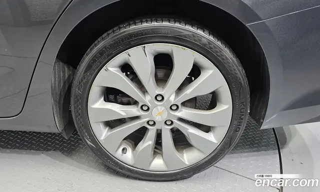 Chevrolet Malibu 2017 1.5 автомат (гидро), миниатюра 7 Chevrolet Malibu 2017 1.5 автомат (гидро), миниатюра 7