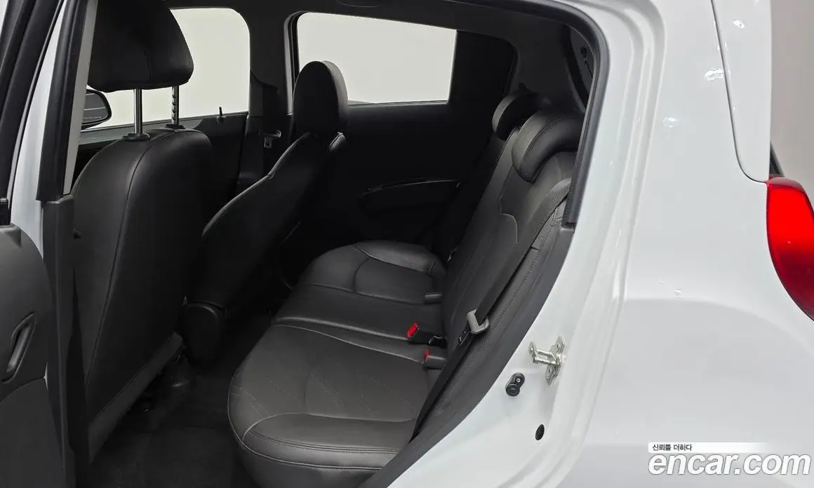 Chevrolet Spark 2014 1.0 автомат (гидро), фото 18 Chevrolet Spark 2014 1.0 автомат (гидро), фото 18