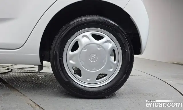 Chevrolet Spark 2014 1.0 автомат (гидро), миниатюра 7 Chevrolet Spark 2014 1.0 автомат (гидро), миниатюра 7