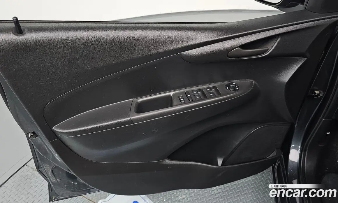 Chevrolet Spark 2019 1.0 автомат (гидро), фото 14 Chevrolet Spark 2019 1.0 автомат (гидро), фото 14