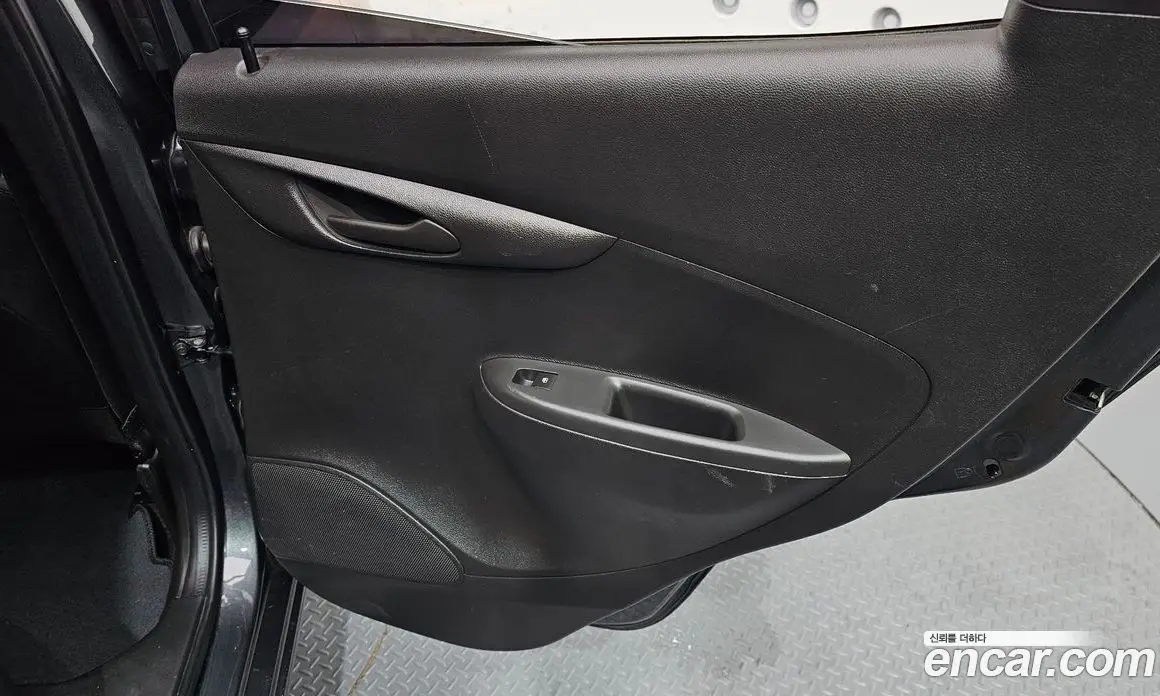 Chevrolet Spark 2019 1.0 автомат (гидро), фото 15 Chevrolet Spark 2019 1.0 автомат (гидро), фото 15