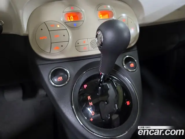 Fiat 500 2016 1.4 автомат (гидро), миниатюра 11 Fiat 500 2016 1.4 автомат (гидро), миниатюра 11