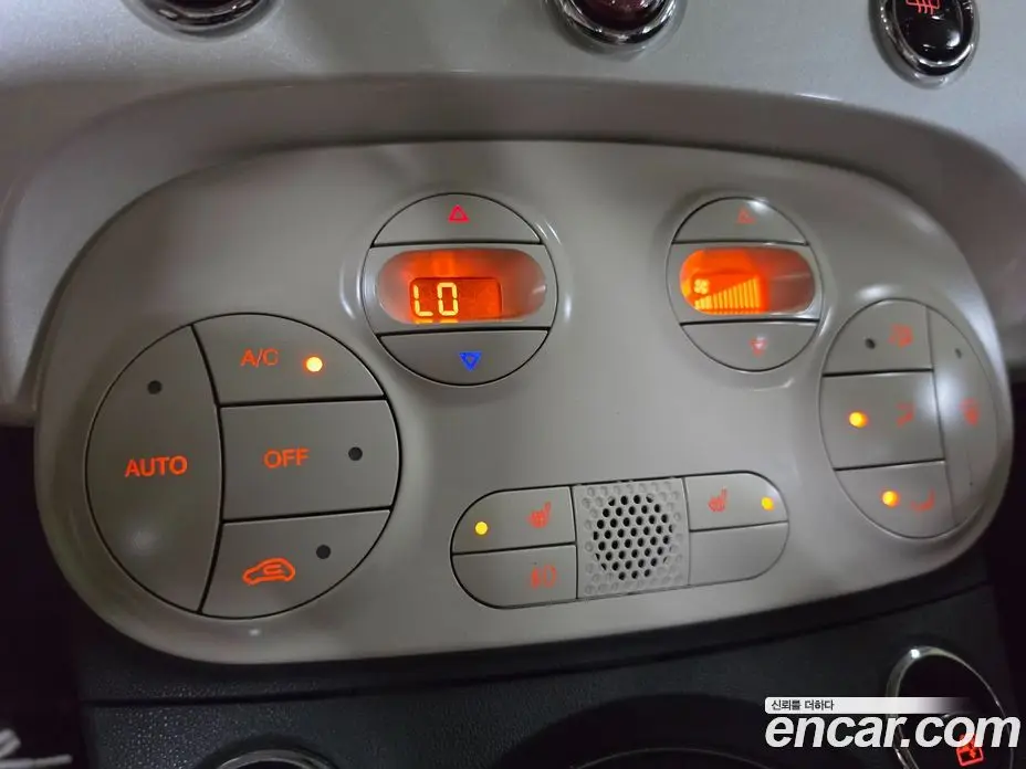 Fiat 500 2016 1.4 автомат (гидро), фото 13 Fiat 500 2016 1.4 автомат (гидро), фото 13