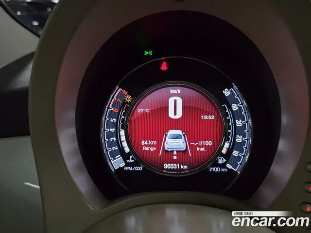 Fiat 500 2016 1.4 автомат (гидро), миниатюра 8 Fiat 500 2016 1.4 автомат (гидро), миниатюра 8