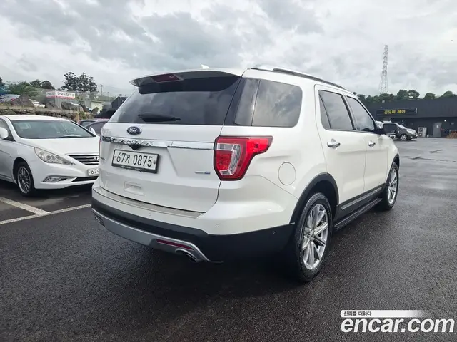Ford Explorer 2015 2.3 автомат (гидро), миниатюра 2 Ford Explorer 2015 2.3 автомат (гидро), миниатюра 2