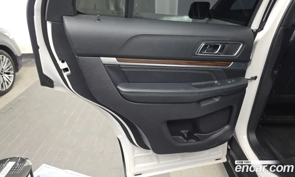 Ford Explorer 2019 2.3 автомат (гидро), фото 15 Ford Explorer 2019 2.3 автомат (гидро), фото 15
