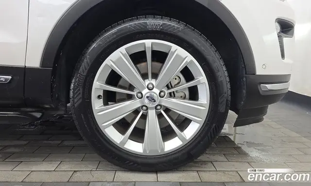 Ford Explorer 2019 2.3 автомат (гидро), миниатюра 7 Ford Explorer 2019 2.3 автомат (гидро), миниатюра 7