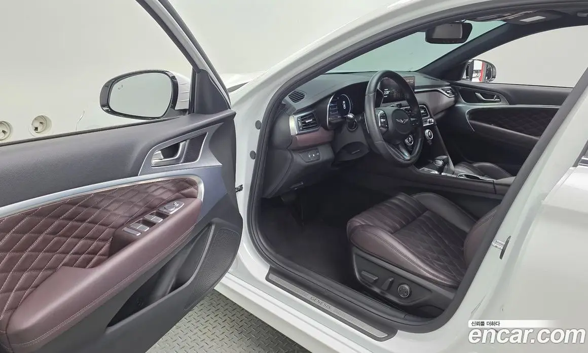 Genesis G70 2021 3.3 автомат (гидро), фото 13 Genesis G70 2021 3.3 автомат (гидро), фото 13