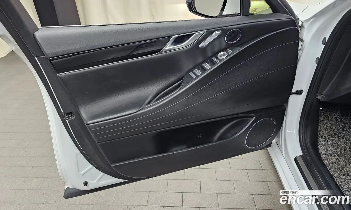 Genesis G80 2022 2.5 автомат (гидро), фото 13