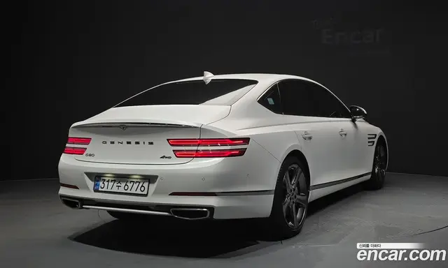 Genesis G80 2023 2.5 автомат (гидро), миниатюра 2