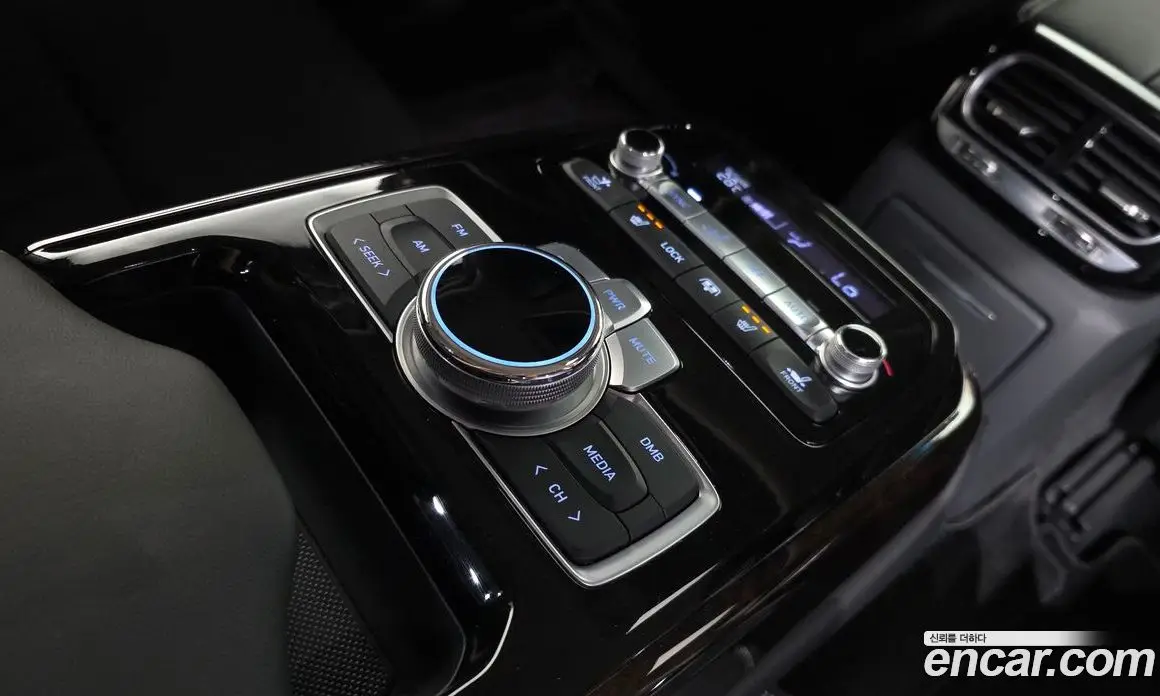 Genesis G90 2020 3.8 автомат (гидро), фото 18 Genesis G90 2020 3.8 автомат (гидро), фото 18