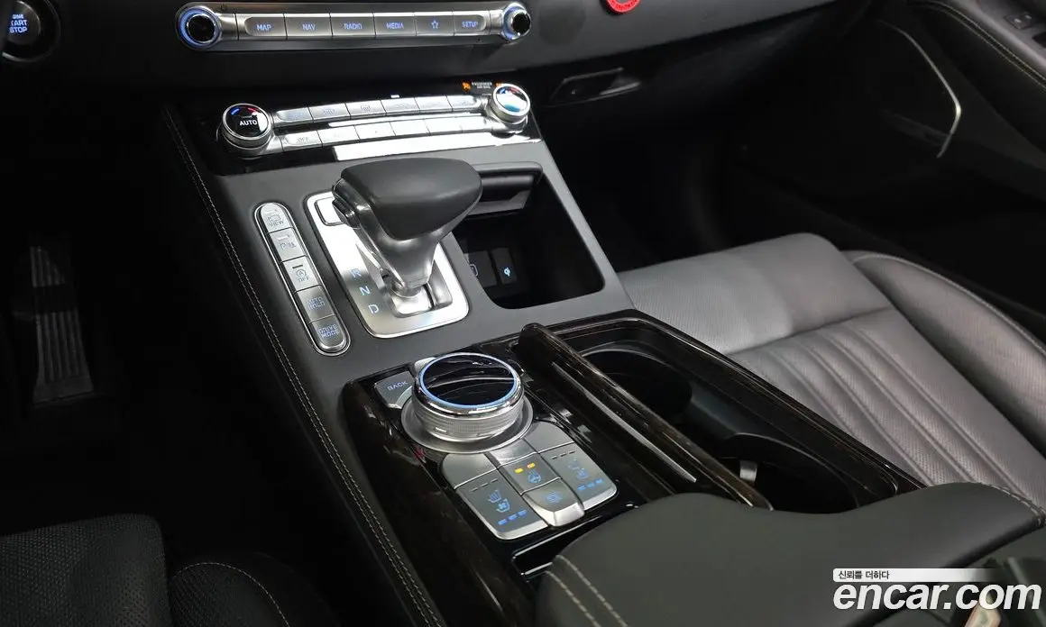 Genesis G90 2020 3.8 автомат (гидро), фото 9 Genesis G90 2020 3.8 автомат (гидро), фото 9