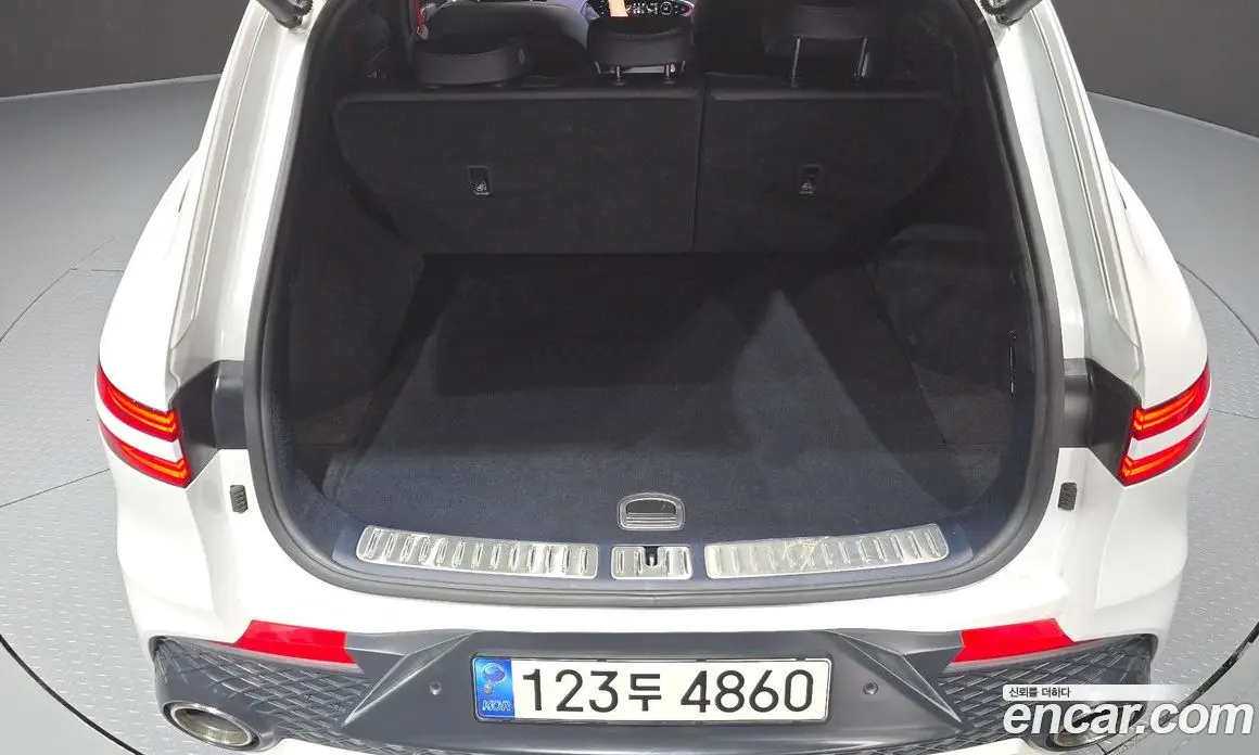 Genesis GV70 2021 2.5 автомат (гидро), фото 40 Genesis GV70 2021 2.5 автомат (гидро), фото 40