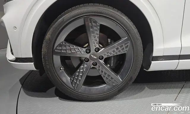 Genesis GV70 2021 2.5 автомат (гидро), миниатюра 5 Genesis GV70 2021 2.5 автомат (гидро), миниатюра 5