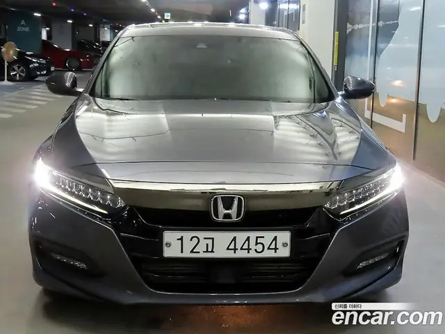 Honda Accord 2018 2.0 автомат (гидро), миниатюра 2 Honda Accord 2018 2.0 автомат (гидро), миниатюра 2