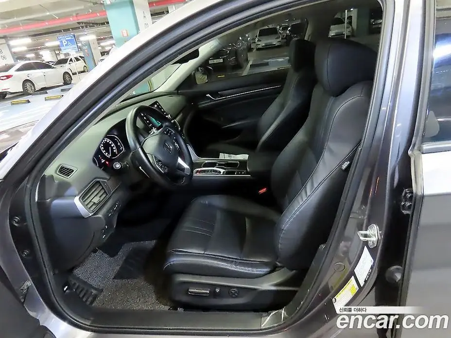 Honda Accord 2018 2.0 автомат (гидро), фото 6 Honda Accord 2018 2.0 автомат (гидро), фото 6