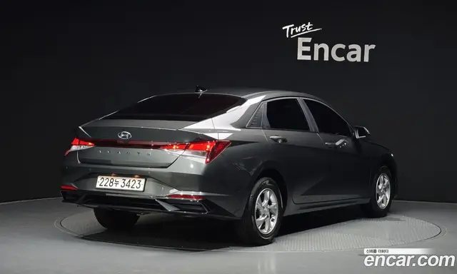 Hyundai Avante 2023 1.6 автомат (гидро), миниатюра 2