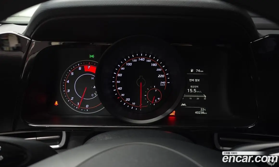Hyundai Avante 2023 1.6 автомат (гидро), фото 11