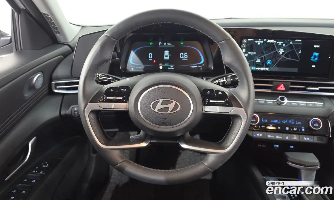 Hyundai Avante 2024 1.6 автомат (гидро), фото 18 Hyundai Avante 2024 1.6 автомат (гидро), фото 18