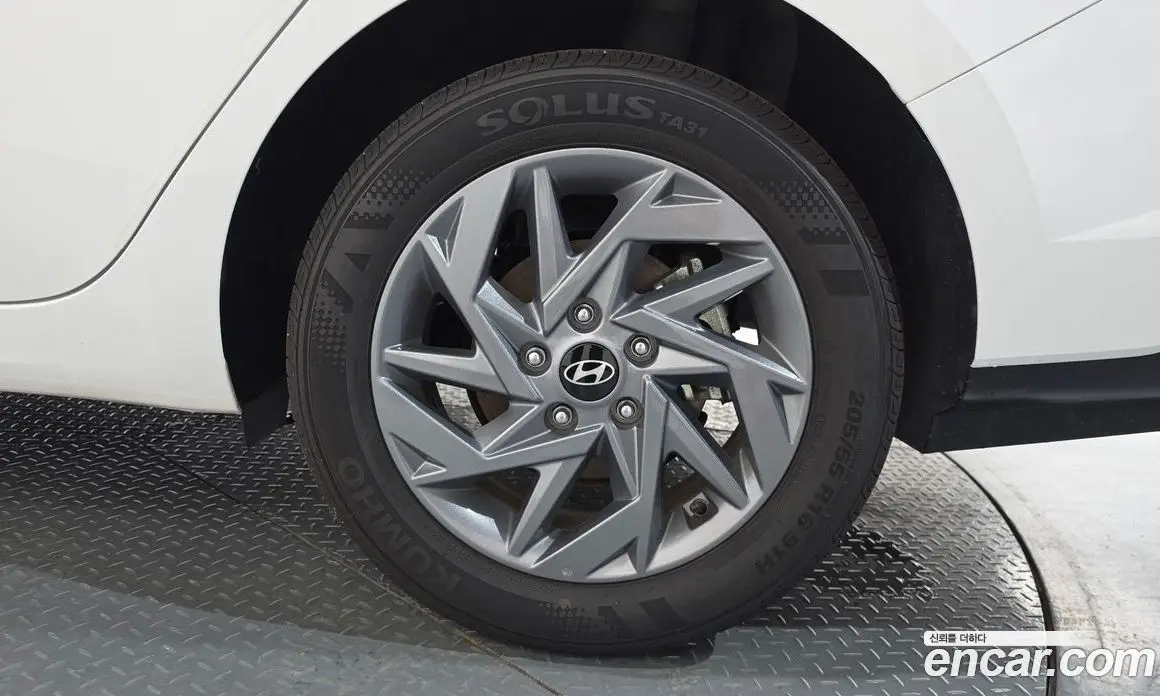 Hyundai Avante 2024 1.6 автомат (гидро), фото 7 Hyundai Avante 2024 1.6 автомат (гидро), фото 7