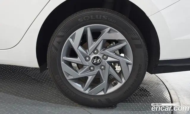 Hyundai Avante 2024 1.6 автомат (гидро), миниатюра 7 Hyundai Avante 2024 1.6 автомат (гидро), миниатюра 7