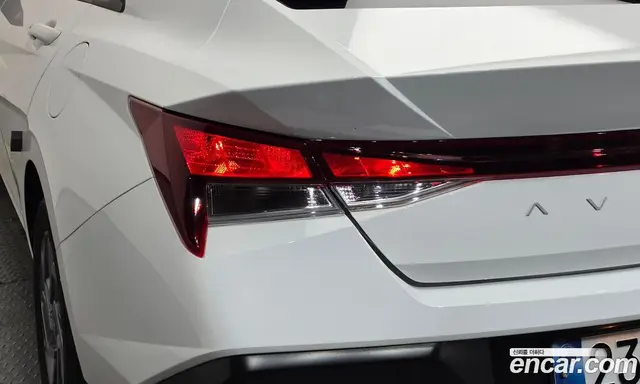 Hyundai Avante 2024 1.6 автомат (гидро), миниатюра 9 Hyundai Avante 2024 1.6 автомат (гидро), миниатюра 9