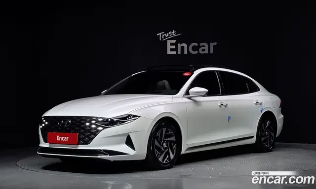Hyundai Grandeur 2022 2.4 автомат (гидро), миниатюра 1 Hyundai Grandeur 2022 2.4 автомат (гидро), миниатюра 1