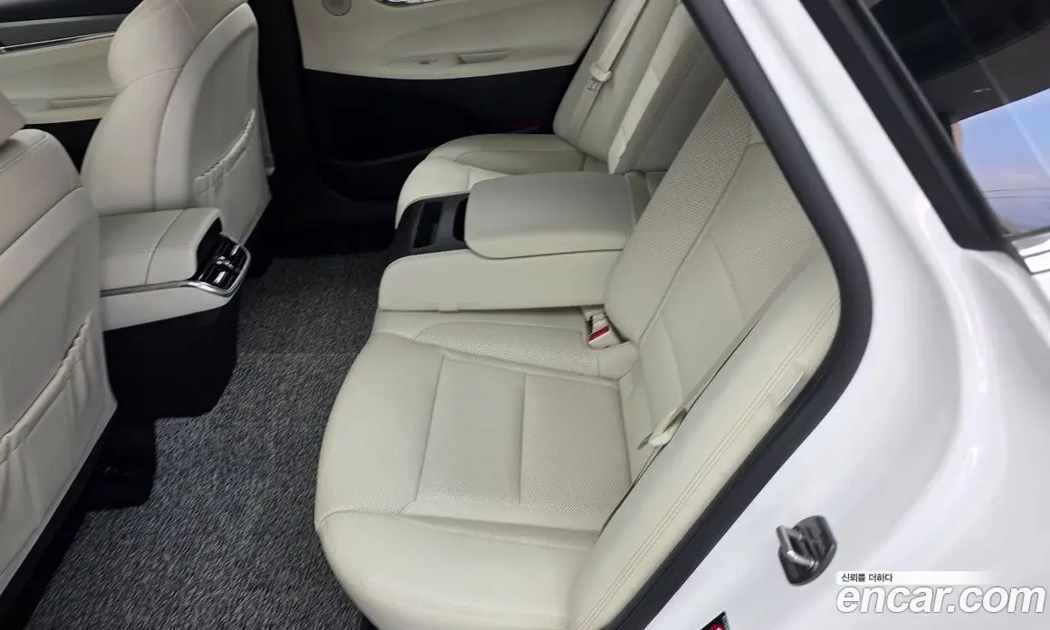 Hyundai Grandeur 2022 2.4 автомат (гидро), фото 16 Hyundai Grandeur 2022 2.4 автомат (гидро), фото 16