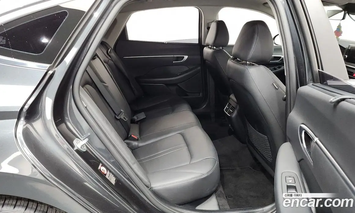 Hyundai Sonata 2020 2.0 автомат (гидро), фото 17